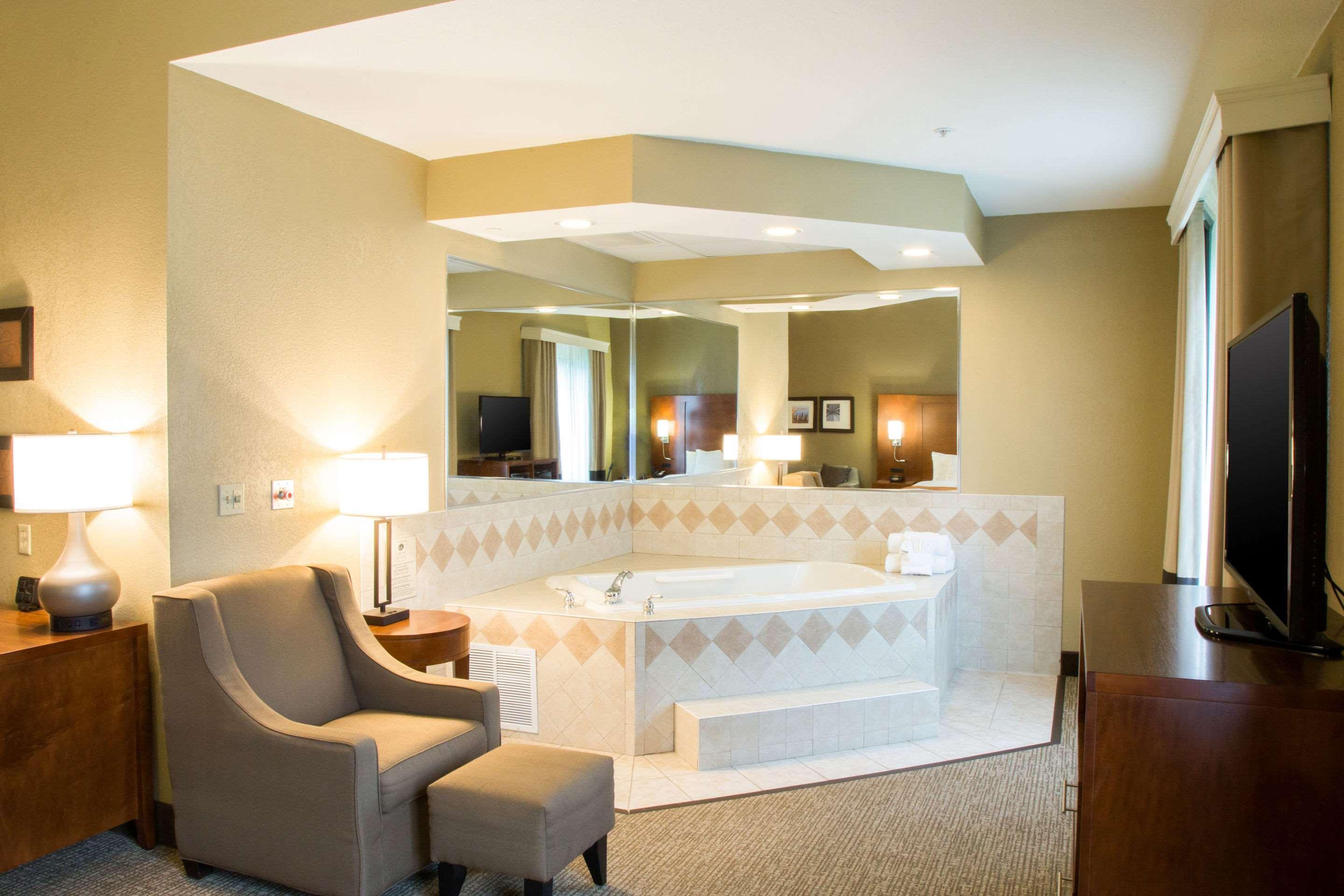 Comfort Suites Grand Rapids South Kentwood Eksteriør bilde