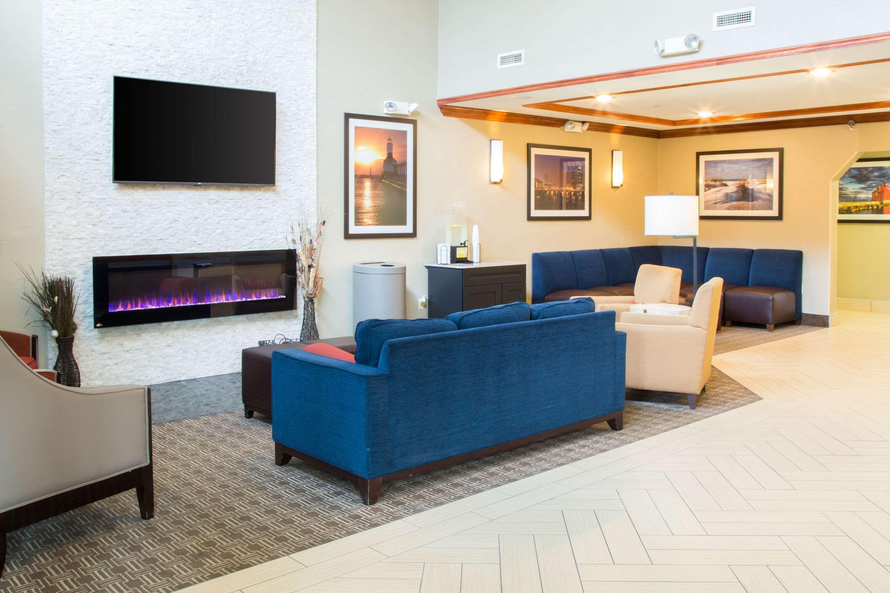 Comfort Suites Grand Rapids South Kentwood Eksteriør bilde