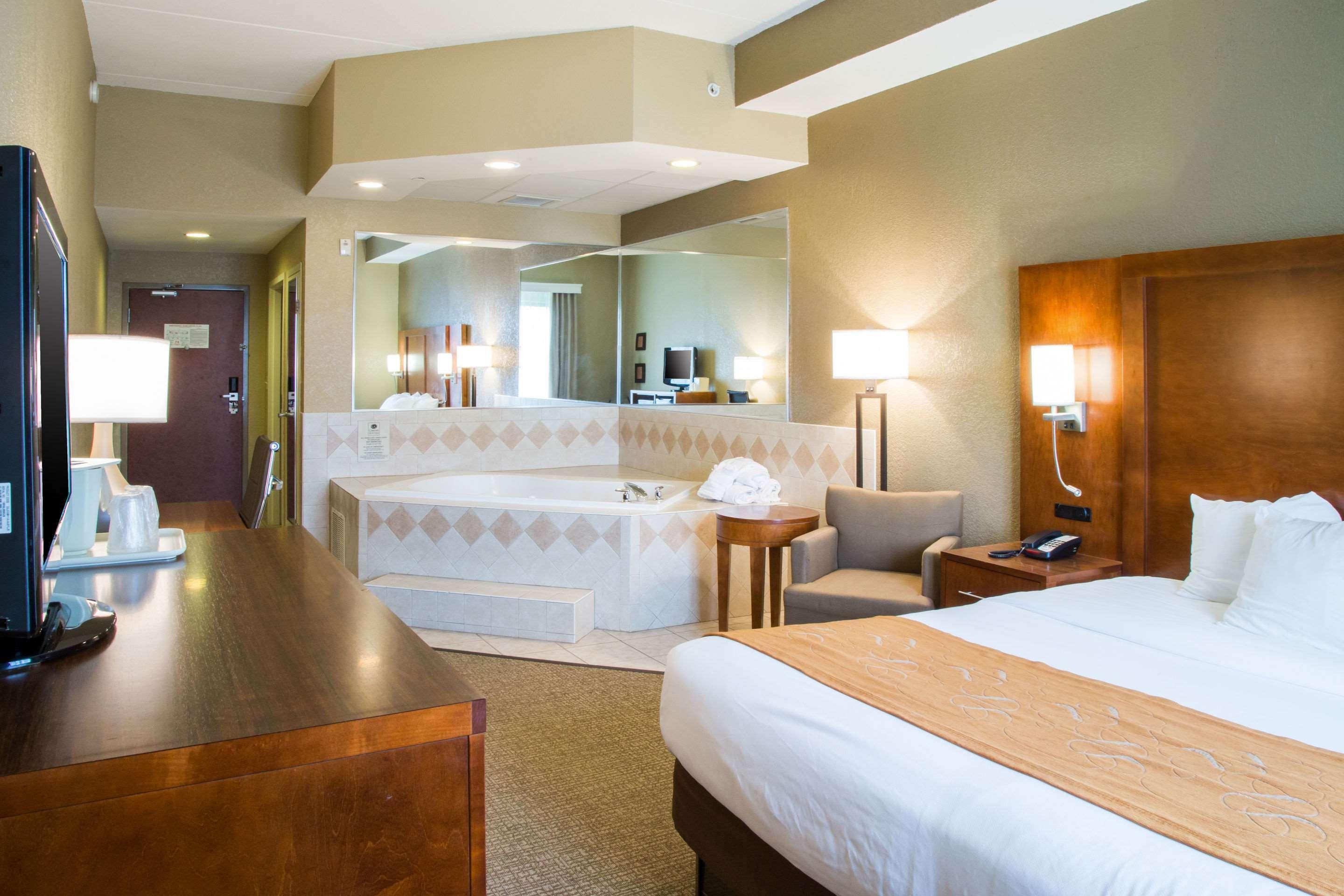 Comfort Suites Grand Rapids South Kentwood Eksteriør bilde